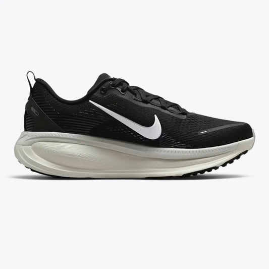 Nike Vomero 18 White Black
